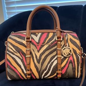 Michael Kors Bedford Duffle MD satchel